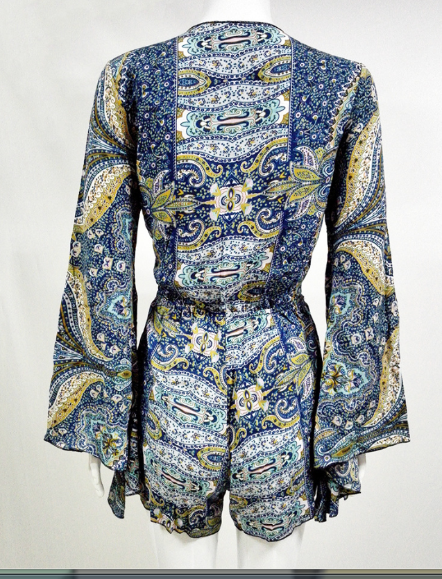 Spring and summer Amazon AliExpress new women's European and American leisure holiday wind print jumpsuit shorts