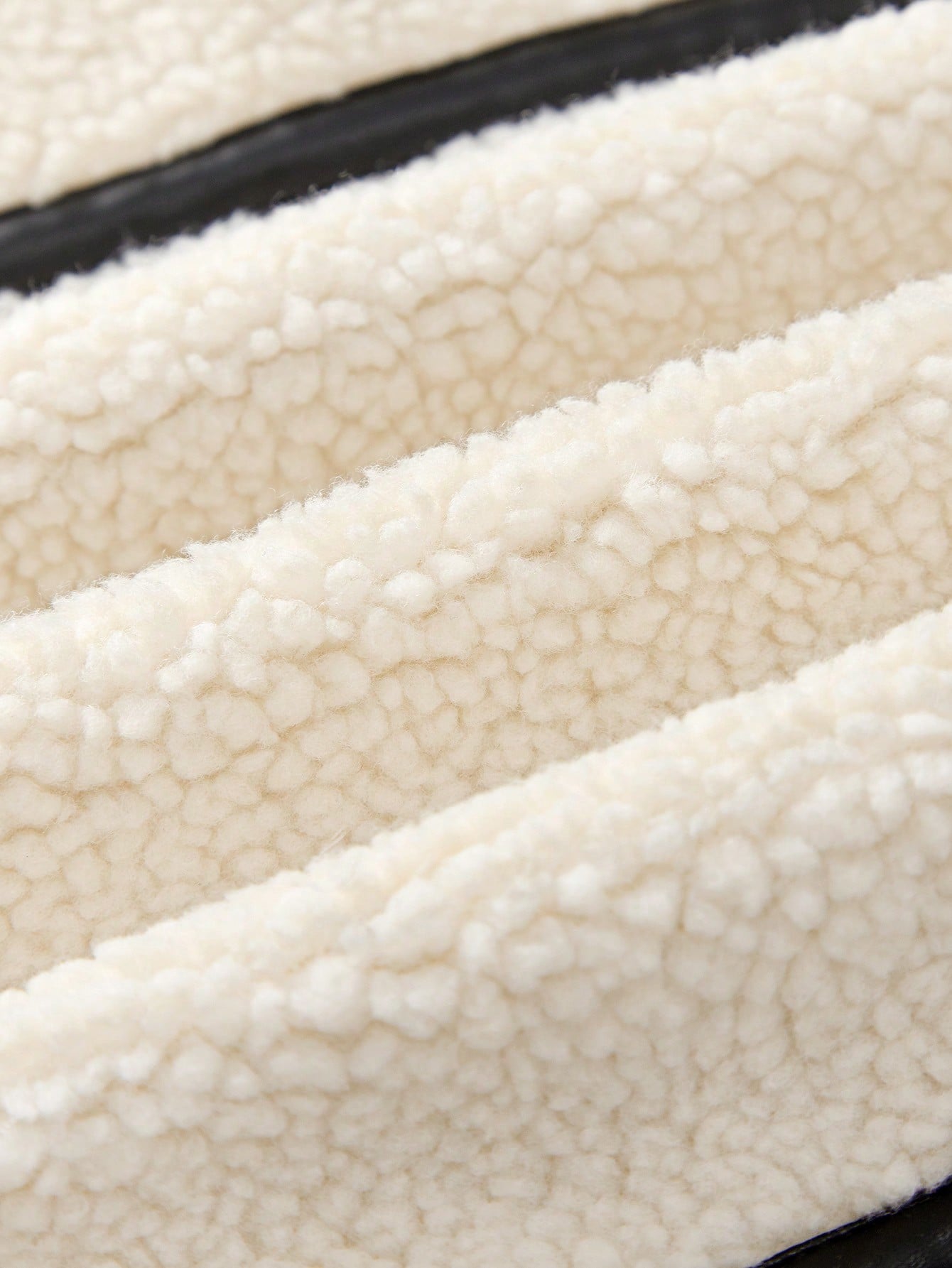 Andra Faux Shearling Aviator Jas Dames - Casual Chic met Contrast Trim