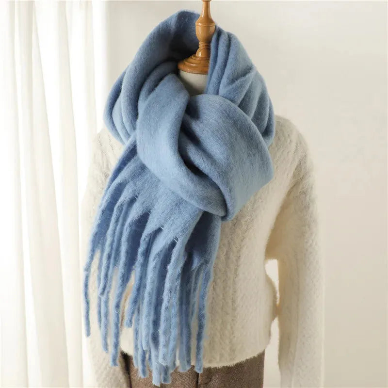 Amarah Zachte Scarf voor Dames - Trendy met Franjes