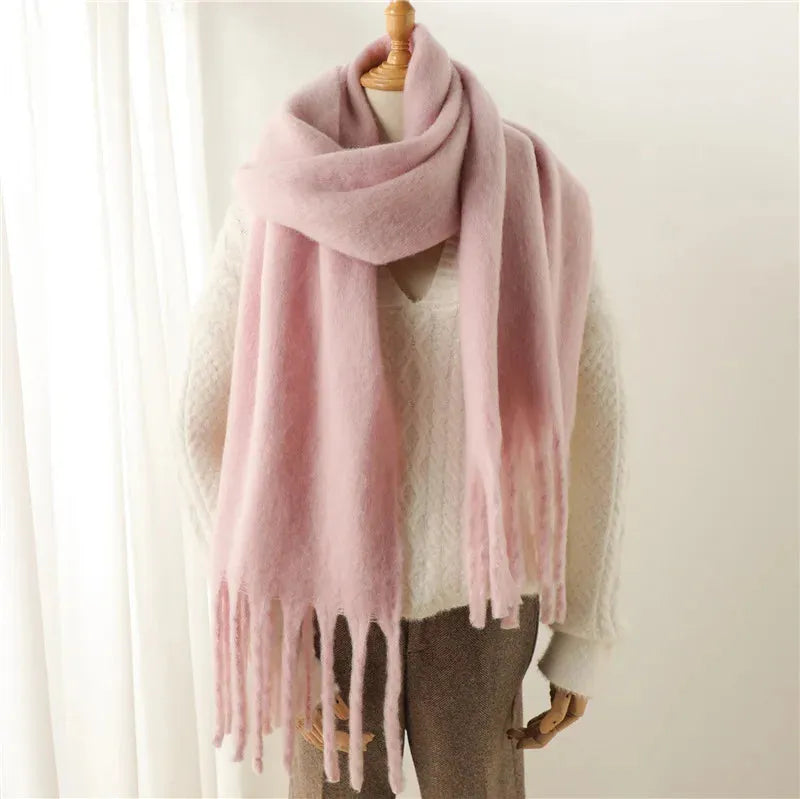 Amarah Zachte Scarf voor Dames - Trendy met Franjes