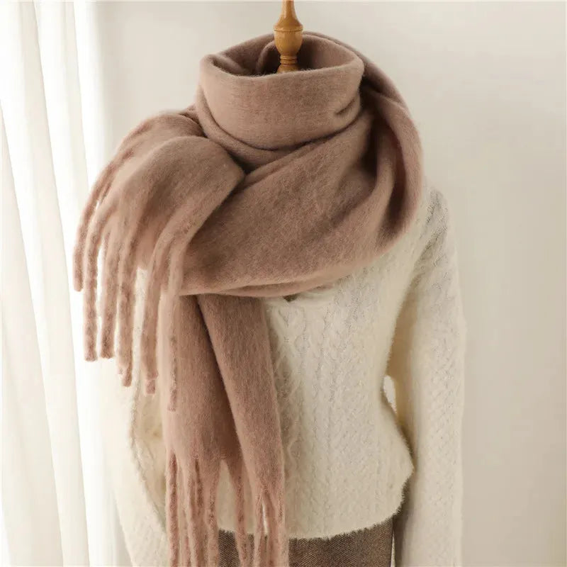Amarah Zachte Scarf voor Dames - Trendy met Franjes