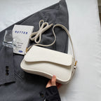 Vegan Leren Schoudertas met Gebogen Klep